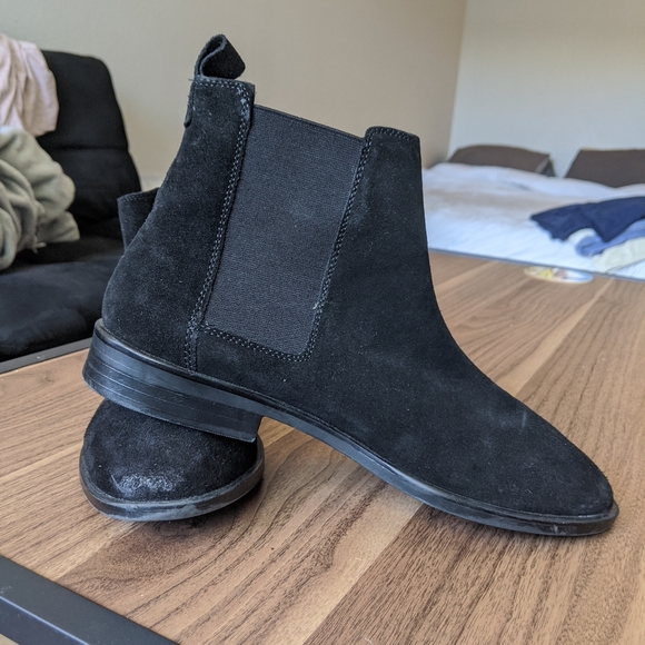ASOS Chelsea Boots - Picture 3 of 3
